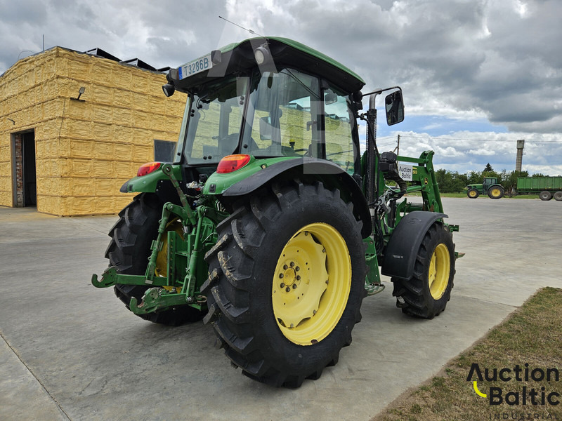 John Deere 5100 R - Traktorius: foto 5 John Deere 5100 R - Traktorius: foto 5