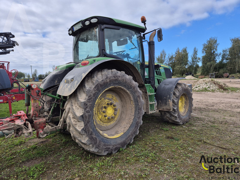 John Deere 6210 R - Traktorius: foto 5 John Deere 6210 R - Traktorius: foto 5