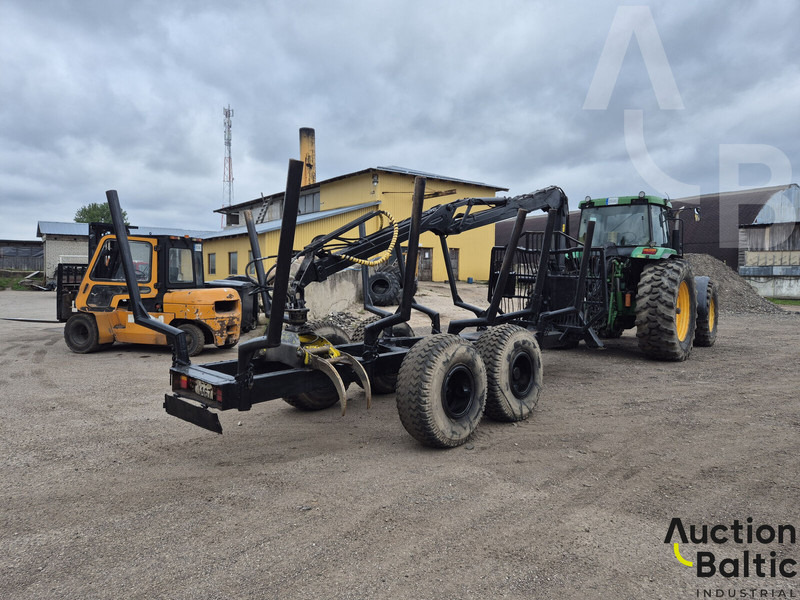 John Deere 7700 - Miško priekaba: foto 4 John Deere 7700 - Miško priekaba: foto 4