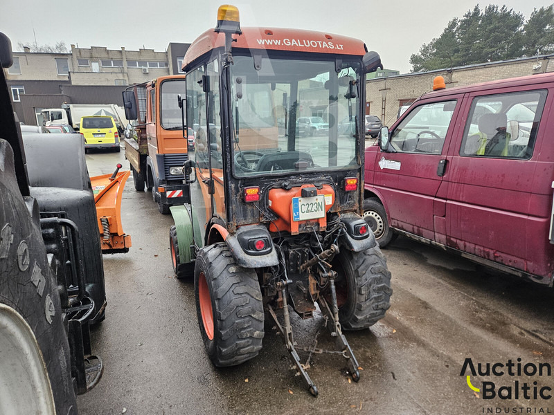 KIOTI CK 2810 - Traktorius: foto 3 KIOTI CK 2810 - Traktorius: foto 3