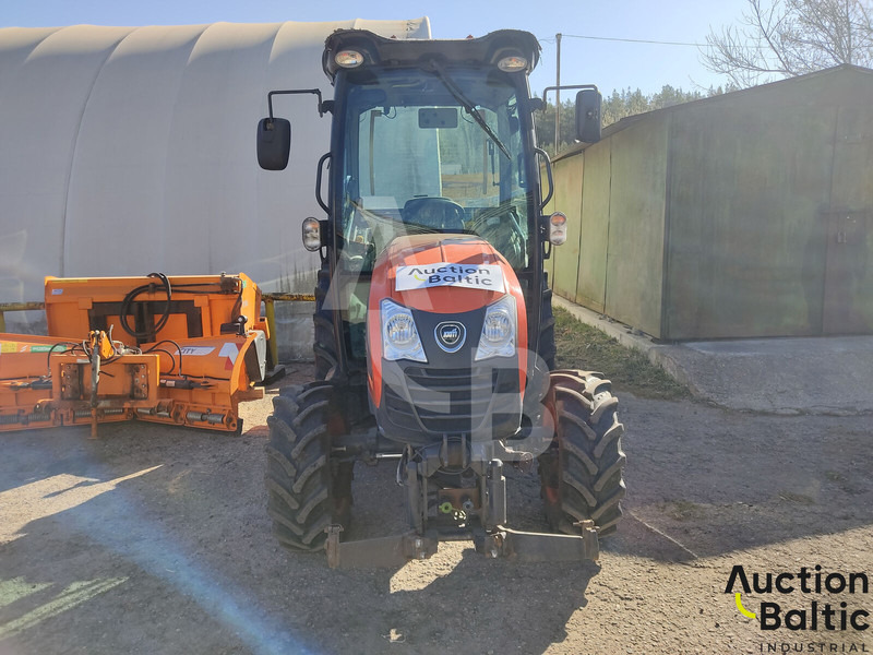 KIOTI CK 4030 - Traktorius: foto 4 KIOTI CK 4030 - Traktorius: foto 4