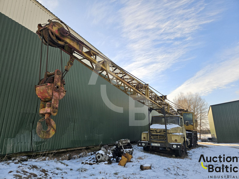 KRAZ 25 KC4562 - Visureigis kranas: foto 1 KRAZ 25 KC4562 - Visureigis kranas: foto 1