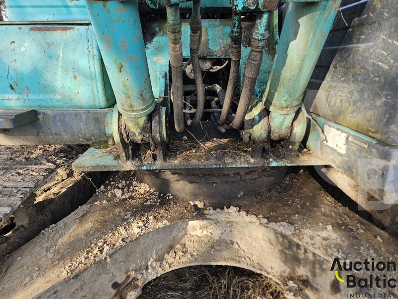 Vikšrinis kranas Kobelco SK 210 LC-8: foto 18