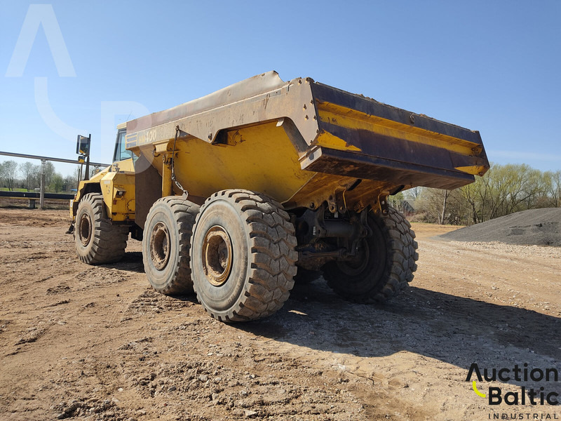 Komatsu HM400 - Šarnyrinis savivartis: foto 4 Komatsu HM400 - Šarnyrinis savivartis: foto 4