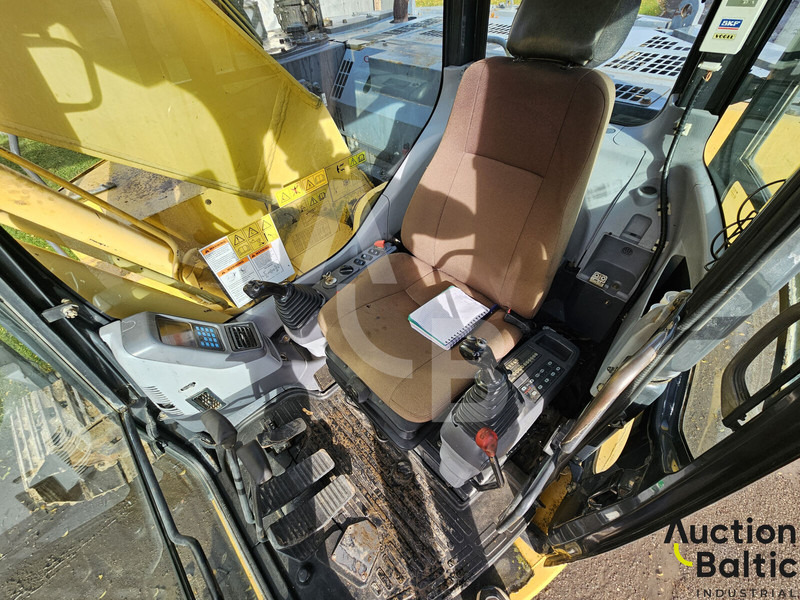 Komatsu PC228USLC-3N0 - Vikšrinis ekskavatorius: foto 5 Komatsu PC228USLC-3N0 - Vikšrinis ekskavatorius: foto 5