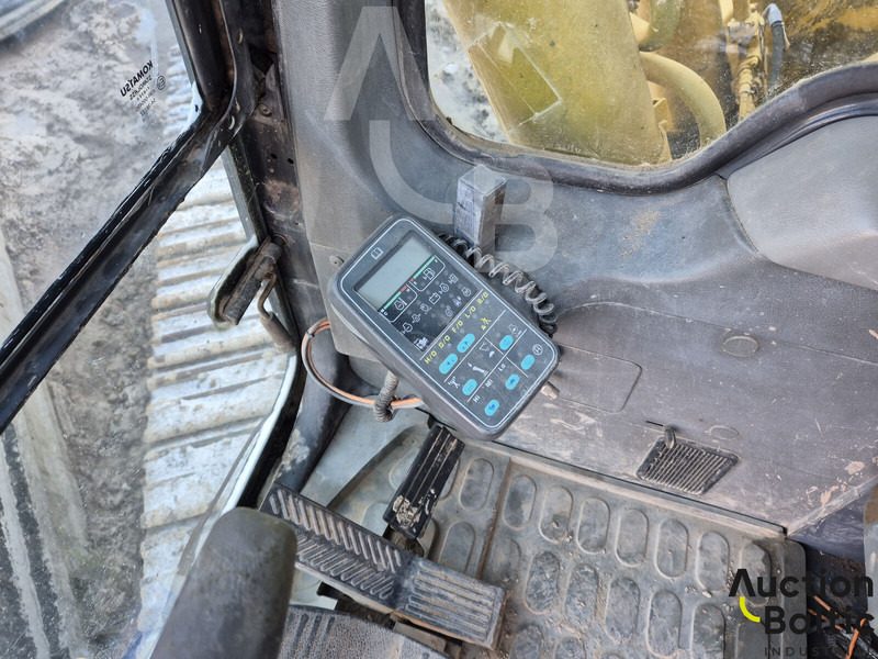 Komatsu PC240LC-6K - Vikšrinis ekskavatorius: foto 5 Komatsu PC240LC-6K - Vikšrinis ekskavatorius: foto 5