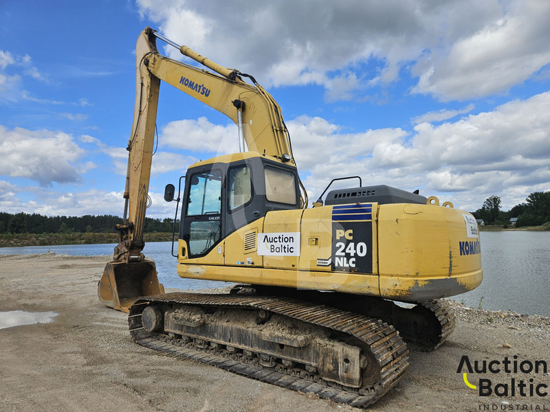 Komatsu PC240NLC-7K - Vikšrinis ekskavatorius: foto 3 Komatsu PC240NLC-7K - Vikšrinis ekskavatorius: foto 3
