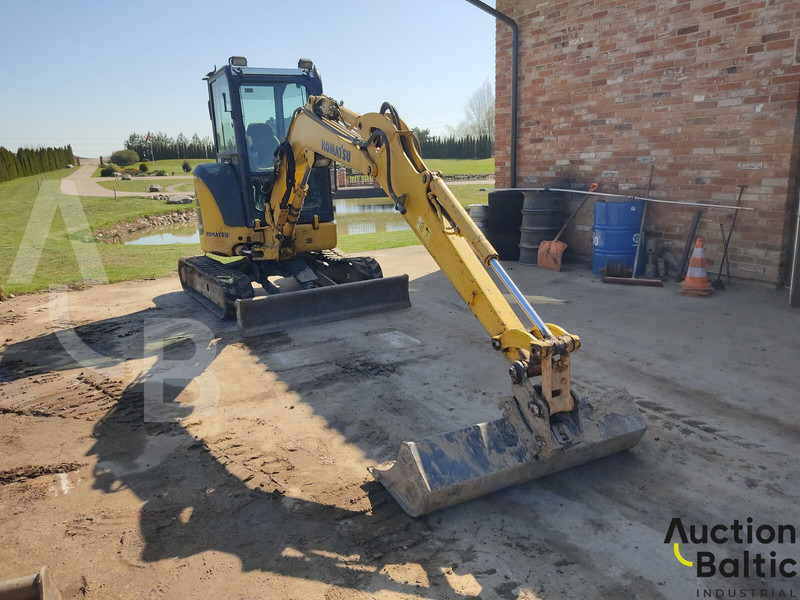 Komatsu PC35MR-5 - Mini ekskavatorius: foto 2 Komatsu PC35MR-5 - Mini ekskavatorius: foto 2