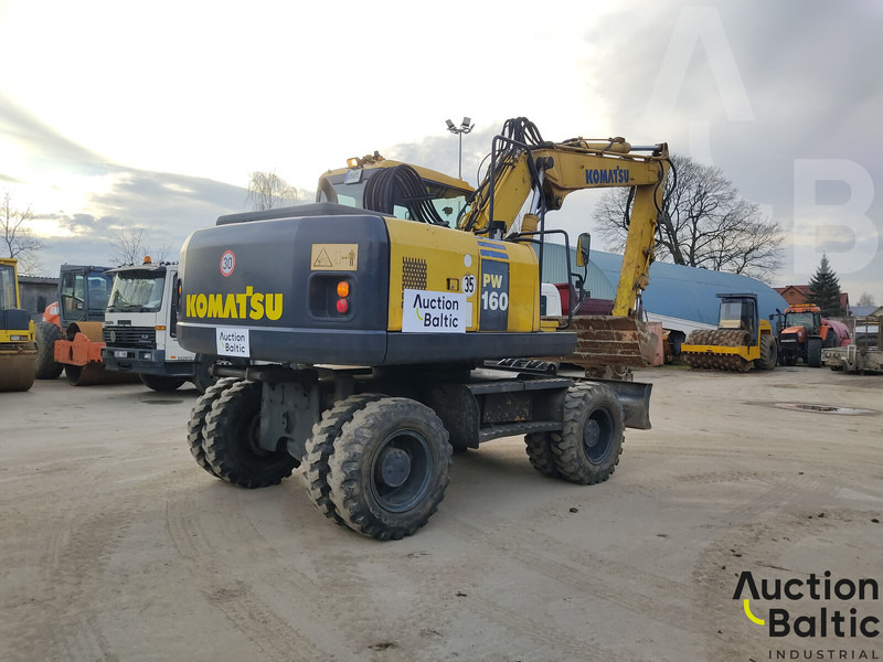 Komatsu PW160-7 - Ratinis ekskavatorius: foto 3 Komatsu PW160-7 - Ratinis ekskavatorius: foto 3