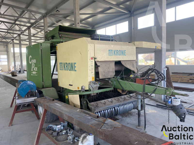 Krone Combi Pack 1250 - Ruloninis presas: foto 2 Krone Combi Pack 1250 - Ruloninis presas: foto 2