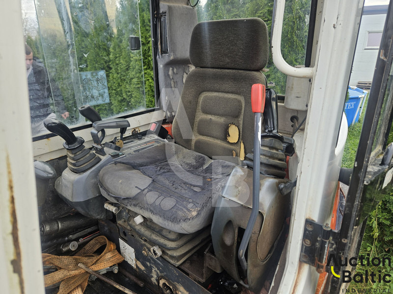 Kubota KX 61-3 - Mini ekskavatorius: foto 5 Kubota KX 61-3 - Mini ekskavatorius: foto 5