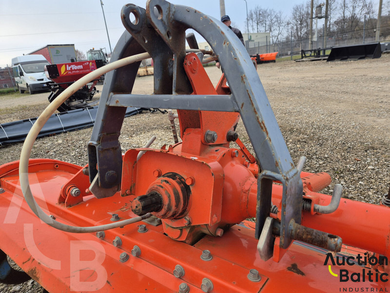 Kubota R 15T - Rotorinis kultivatorius: foto 5 Kubota R 15T - Rotorinis kultivatorius: foto 5
