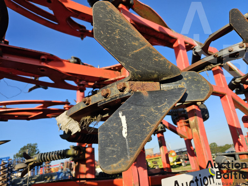 Kuhn CULTIM 6500 - Kultivatorius: foto 5 Kuhn CULTIM 6500 - Kultivatorius: foto 5