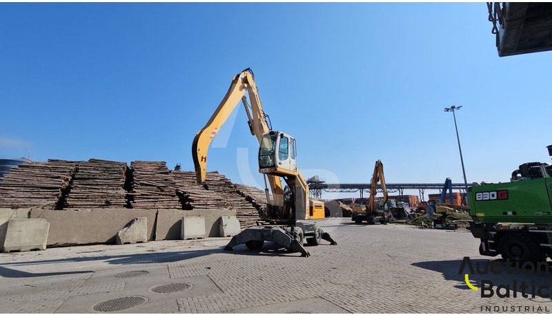 Liebherr A 924 C Litronic - Ratinis ekskavatorius: foto 2 Liebherr A 924 C Litronic - Ratinis ekskavatorius: foto 2