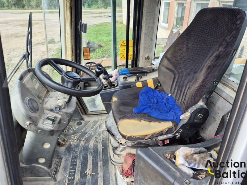 Liebherr L 538 - Ratinis krautuvas: foto 5 Liebherr L 538 - Ratinis krautuvas: foto 5