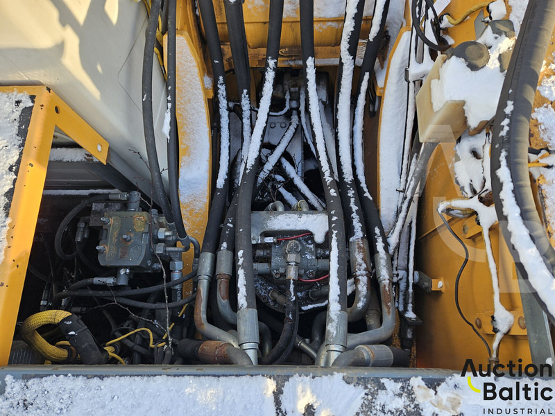 Vikšrinis ekskavatorius Liebherr R922 LC: foto 14