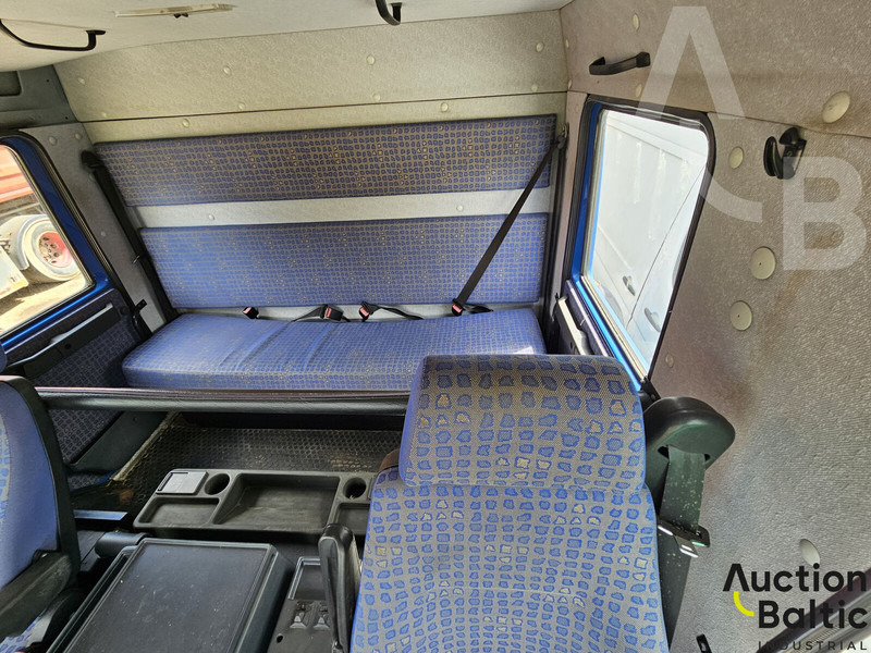 Važiuoklės sunkvežimis MAN 18.225: foto 15