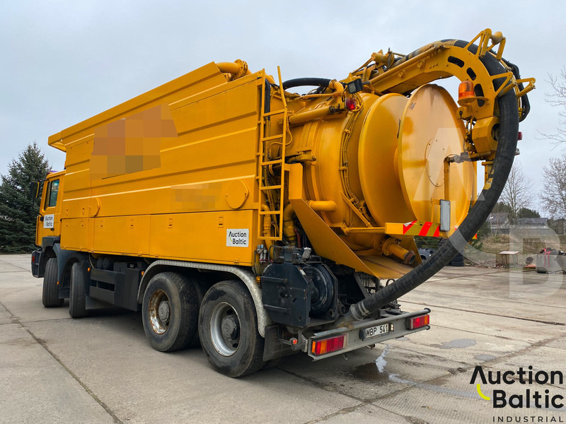 MAN T46 - Asenizatorius: foto 3 MAN T46 - Asenizatorius: foto 3