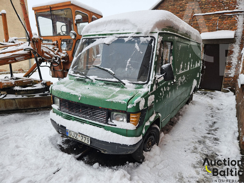 Mercedes-Benz 207D - Mažas furgonas: foto 1 Mercedes-Benz 207D - Mažas furgonas: foto 1