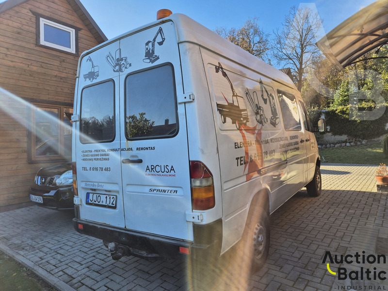 Mercedes-Benz 300-serie 312 D - Krovininis mikroautobusas: foto 4 Mercedes-Benz 300-serie 312 D - Krovininis mikroautobusas: foto 4