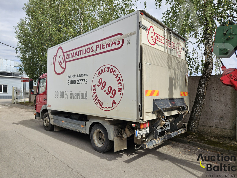 Mercedes-Benz 815 - Refrižeratorius sunkvežimis: foto 3 Mercedes-Benz 815 - Refrižeratorius sunkvežimis: foto 3