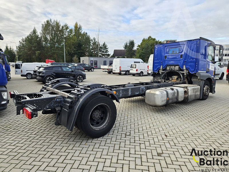 Mercedes-Benz Actros 1843 - Važiuoklės sunkvežimis: foto 4 Mercedes-Benz Actros 1843 - Važiuoklės sunkvežimis: foto 4