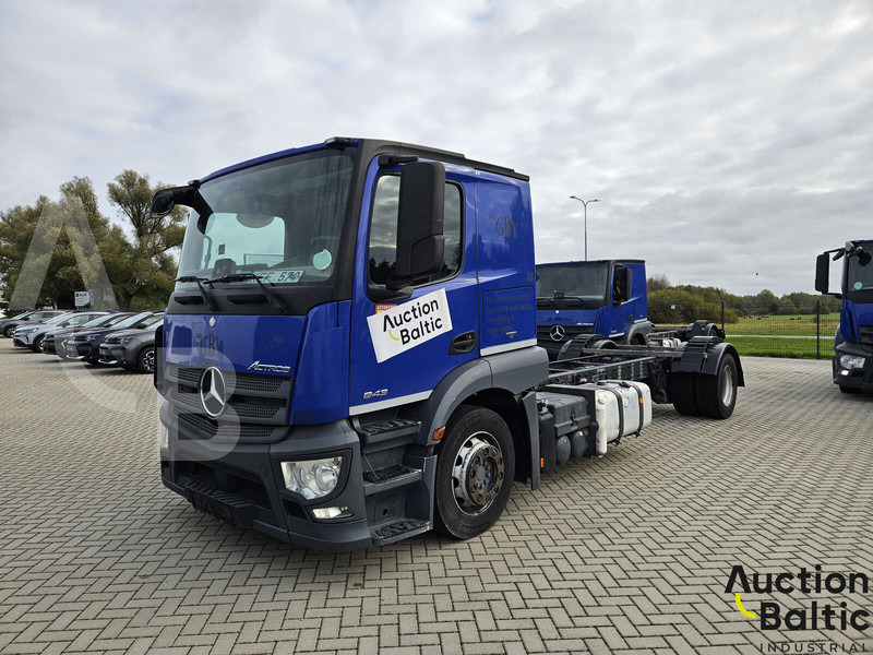 Mercedes-Benz Actros 1843 - Važiuoklės sunkvežimis: foto 2 Mercedes-Benz Actros 1843 - Važiuoklės sunkvežimis: foto 2