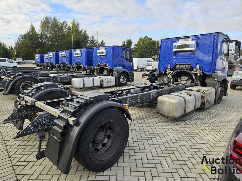 Mercedes-Benz Actros 1843 - Važiuoklės sunkvežimis: foto 2 Mercedes-Benz Actros 1843 - Važiuoklės sunkvežimis: foto 2