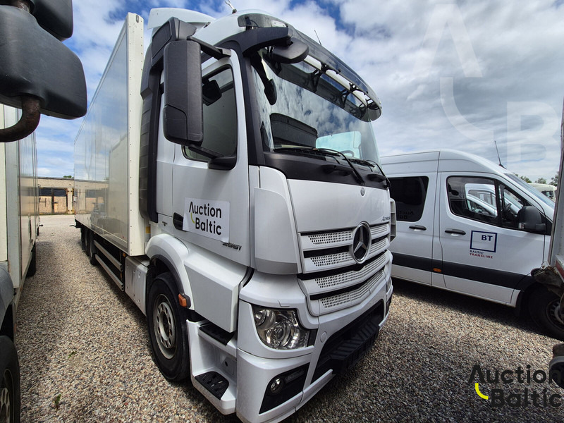 Mercedes-Benz Actros 2551 - Furgonas sunkvežimis: foto 2 Mercedes-Benz Actros 2551 - Furgonas sunkvežimis: foto 2