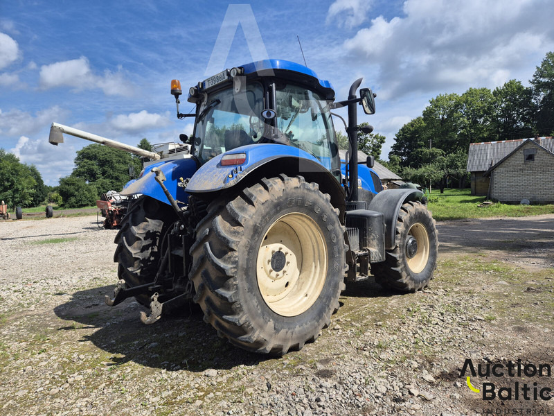 New Holland T 7.210 - Traktorius: foto 5 New Holland T 7.210 - Traktorius: foto 5