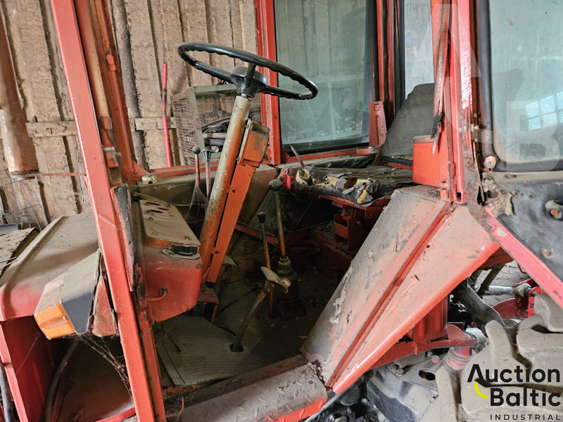 Onbekend T-25A - Traktorius: foto 5 Onbekend T-25A - Traktorius: foto 5