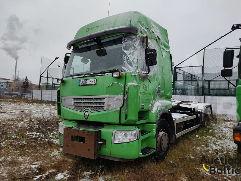 Renault Premium Route - Nuožulnaus pakėlimo ant platformos sunkvežimis: foto 2 Renault Premium Route - Nuožulnaus pakėlimo ant platformos sunkvežimis: foto 2