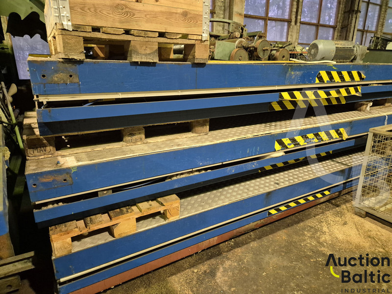 SCISSOR lift platforms - Žirklinis keltuvas: foto 1 SCISSOR lift platforms - Žirklinis keltuvas: foto 1