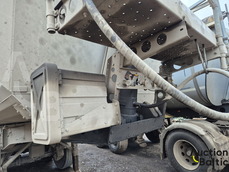 Schmitz Cargobull Gotha SKI 24 - Tentinė puspriekabė: foto 5 Schmitz Cargobull Gotha SKI 24 - Tentinė puspriekabė: foto 5