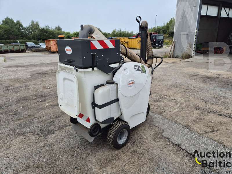 TSM Aria 240 - Gatvių šlavimo mašina: foto 4 TSM Aria 240 - Gatvių šlavimo mašina: foto 4
