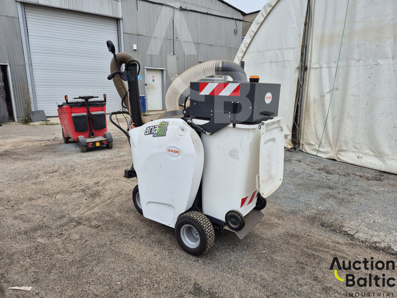 TSM Aria 240 - Gatvių šlavimo mašina: foto 3 TSM Aria 240 - Gatvių šlavimo mašina: foto 3