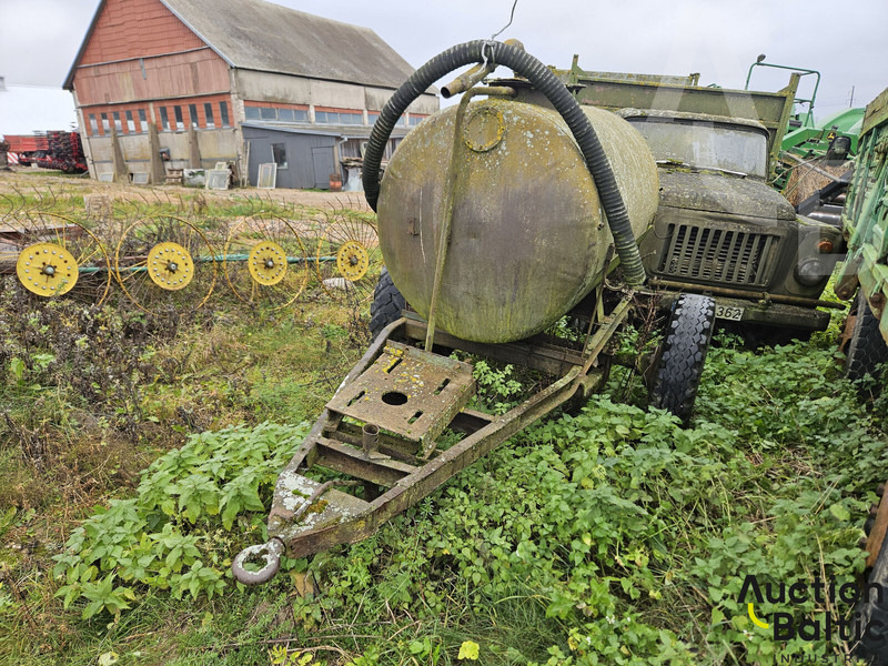 Tanker - Savivartis priekaba: foto 1 Tanker - Savivartis priekaba: foto 1