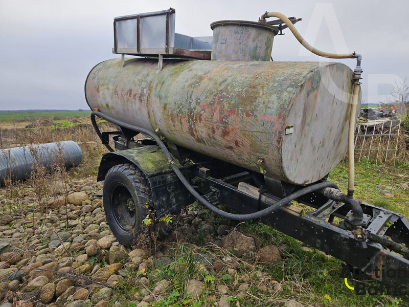 Tanker - Savivartis priekaba: foto 4 Tanker - Savivartis priekaba: foto 4