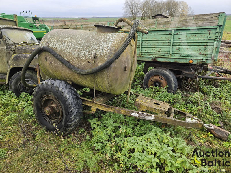 Tanker - Savivartis priekaba: foto 2 Tanker - Savivartis priekaba: foto 2