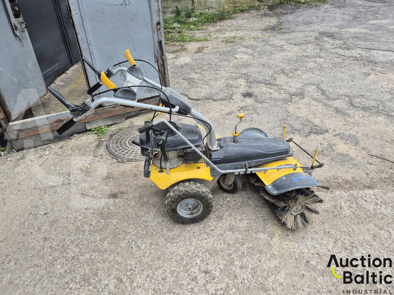 Texas Smart Sweep 800 - Gatvių šlavimo mašina: foto 3 Texas Smart Sweep 800 - Gatvių šlavimo mašina: foto 3