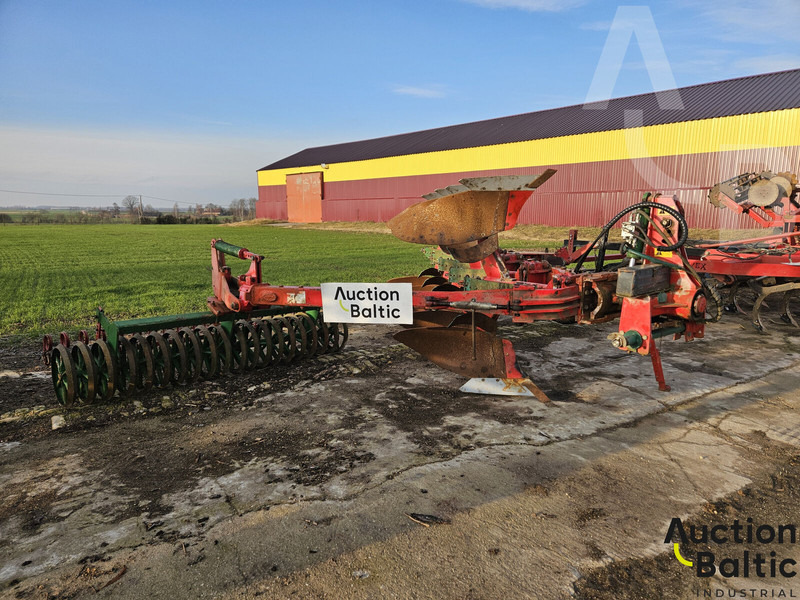 UNIA - Plūgas: foto 2 UNIA - Plūgas: foto 2