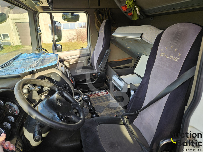DAF FT XF105.460 - Vilkikas: foto 5 DAF FT XF105.460 - Vilkikas: foto 5