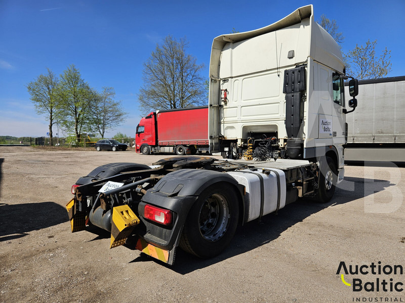DAF XF105.460 - Vilkikas: foto 4 DAF XF105.460 - Vilkikas: foto 4