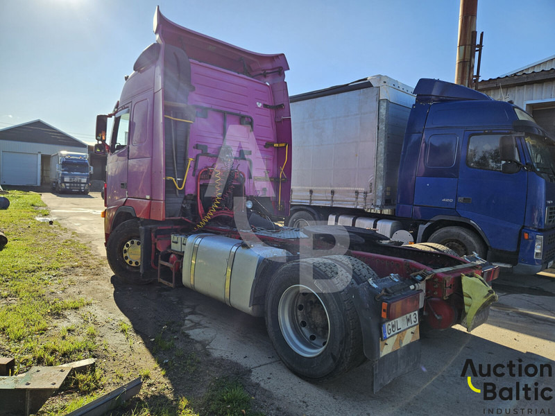 Volvo FH12 - Vilkikas: foto 4 Volvo FH12 - Vilkikas: foto 4