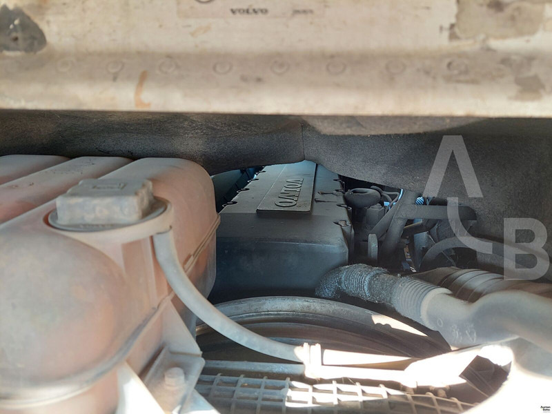 Volvo FH12 - Vilkikas: foto 5 Volvo FH12 - Vilkikas: foto 5