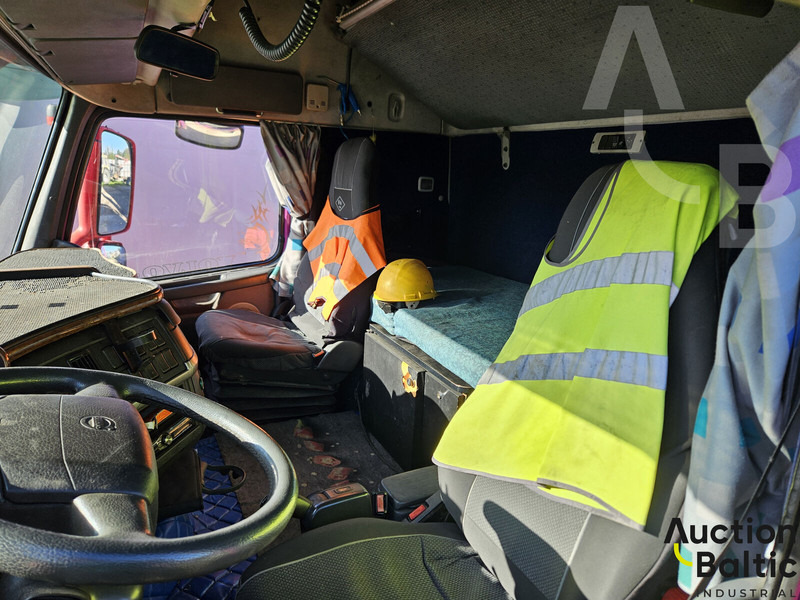 Volvo FH12 - Vilkikas: foto 5 Volvo FH12 - Vilkikas: foto 5
