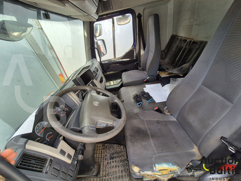 Volvo FL240 - Furgonas sunkvežimis: foto 4 Volvo FL240 - Furgonas sunkvežimis: foto 4