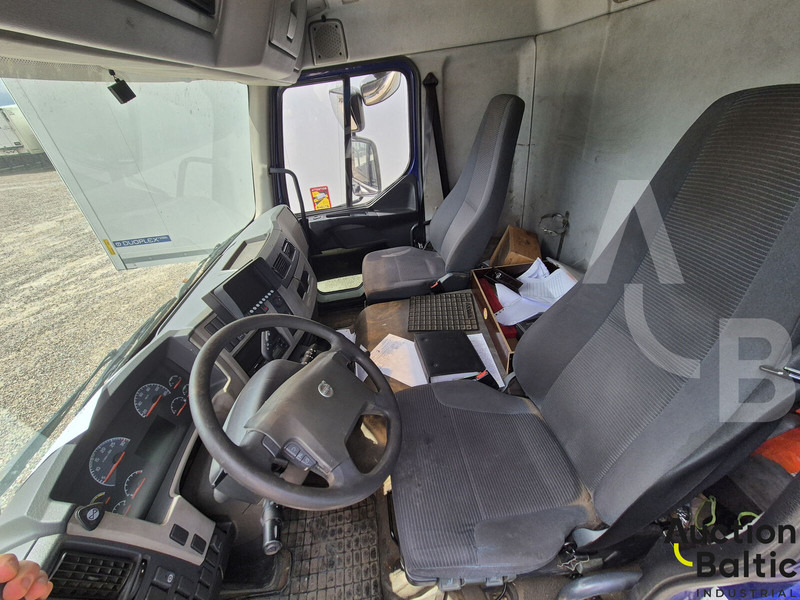 Volvo FL240 - Furgonas sunkvežimis: foto 4 Volvo FL240 - Furgonas sunkvežimis: foto 4