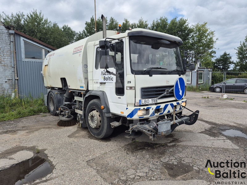 Volvo FL618 - Gatvių šlavimo mašina: foto 1 Volvo FL618 - Gatvių šlavimo mašina: foto 1