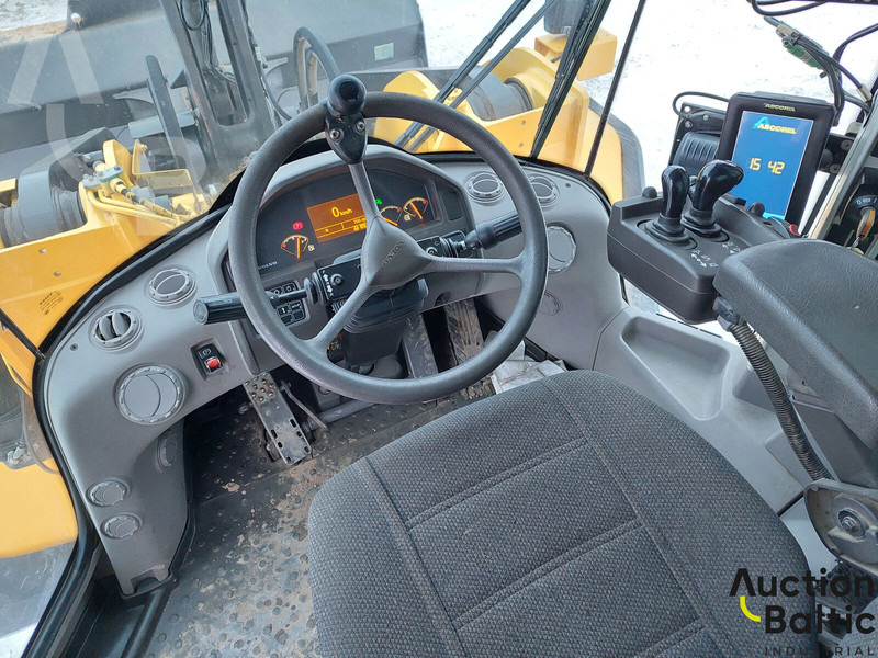 Volvo L 180 G - Ratinis krautuvas: foto 5 Volvo L 180 G - Ratinis krautuvas: foto 5